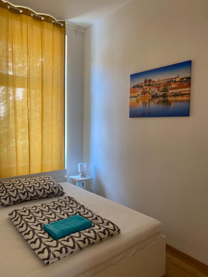 Designed Next To Vaclav Square With Terrace And Private Garage Apartmán Prague
